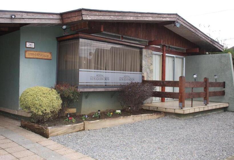 פנסיון Hostal Los Guindos