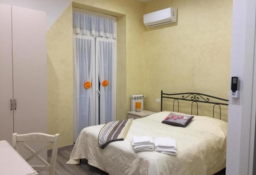 بنسيون La Perla Del Golfo