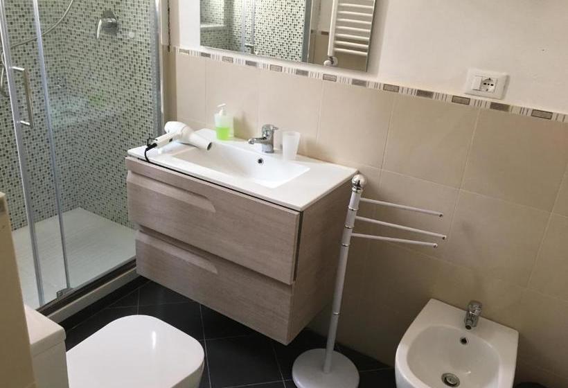 بنسيون La Perla Del Golfo