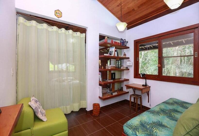 펜션 Recanto Dos Pássaros Hospedaria Zen E Banho De Floresta Arua