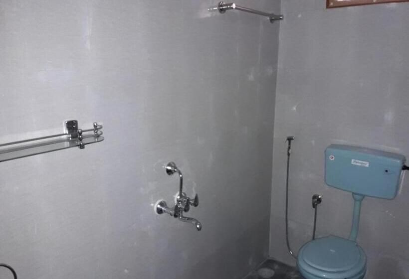 Пансион Squirrel Nest Guest House