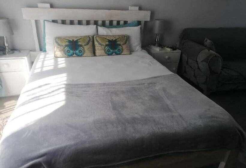 ペンション Travel North Guesthouse