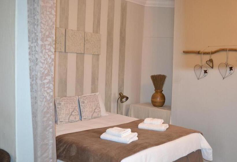 ペンション Travel North Guesthouse