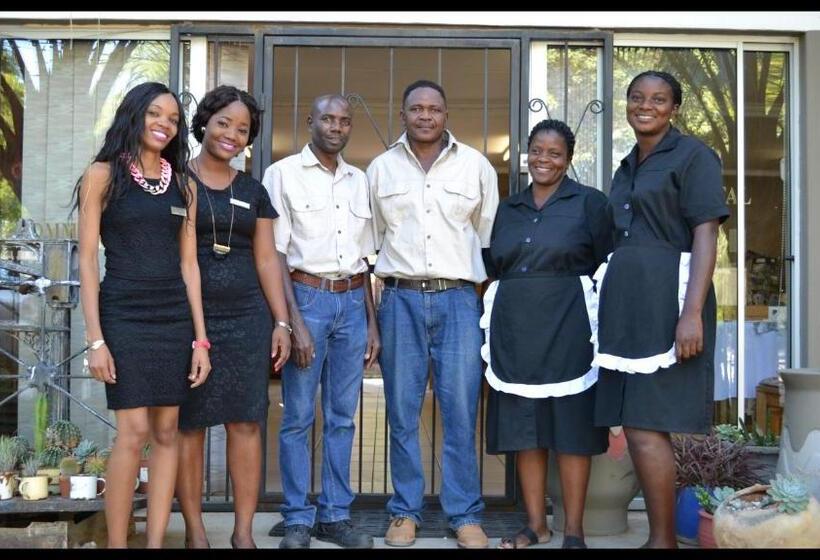 ペンション Travel North Guesthouse