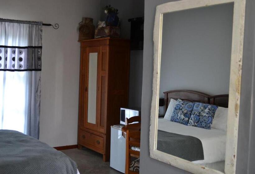 ペンション Travel North Guesthouse