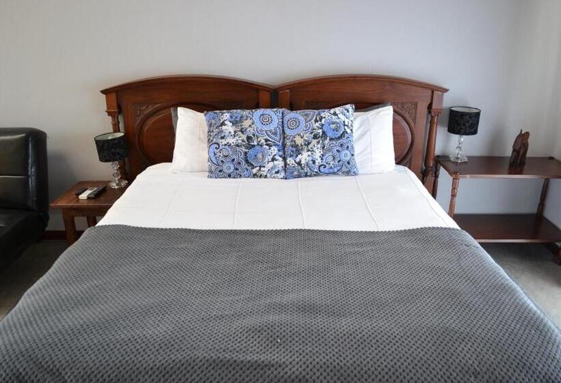 ペンション Travel North Guesthouse