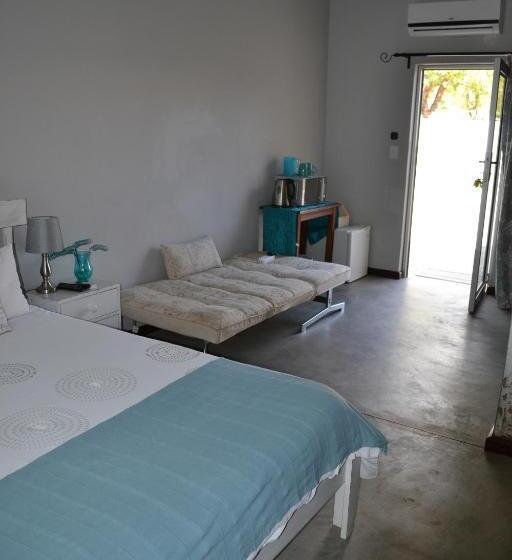 ペンション Travel North Guesthouse