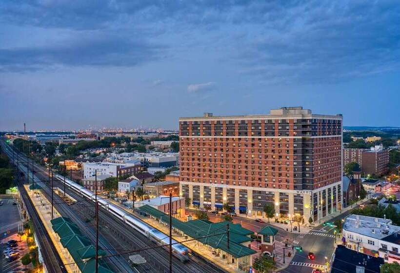 Watt Hotel Rahway, Tapestry Collection By Hilton