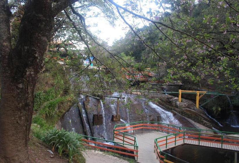 Общежитие Casarão Da Ducha Hotel Concept