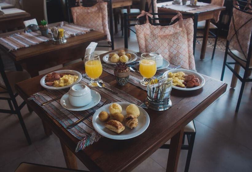 Общежитие Casarão Da Ducha Hotel Concept