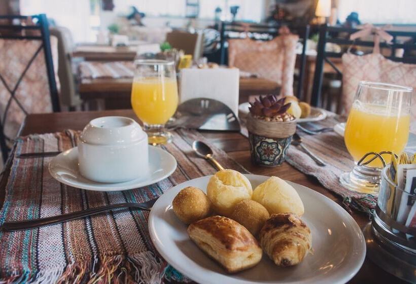 Общежитие Casarão Da Ducha Hotel Concept