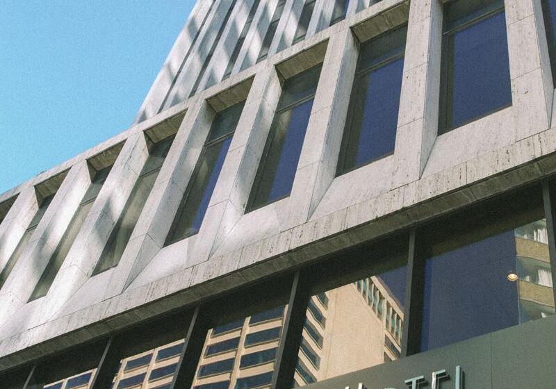 Fairlane Hotel Nashville, By Oliver