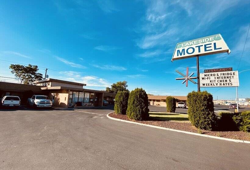 Lakeside Motel