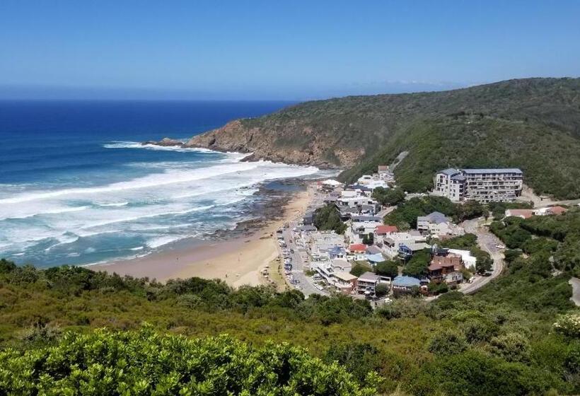 بنسيون Dutton's Cove Guest House