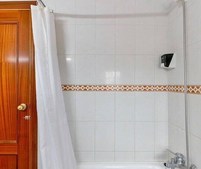 بنسيون Hospedería Restaurante Pilar Villacastín