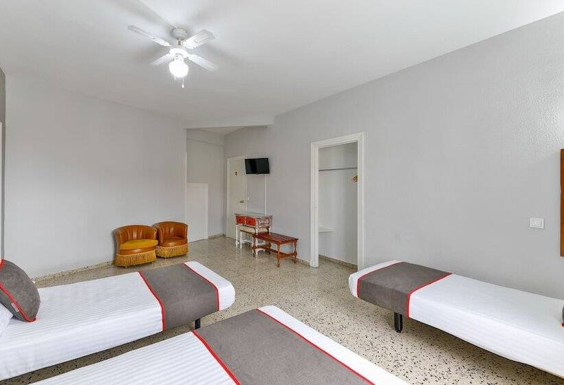 بنسيون Hospedería Restaurante Pilar Villacastín