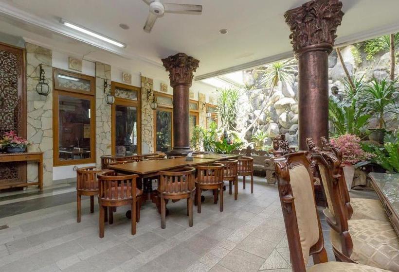 펜션 Reddoorz @ Taman Menteng Bintaro