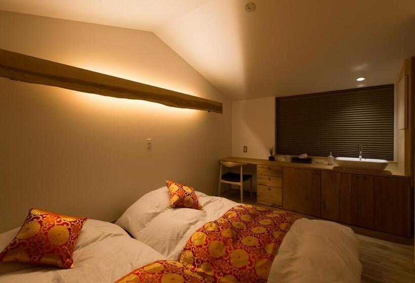 פנסיון Shioriya