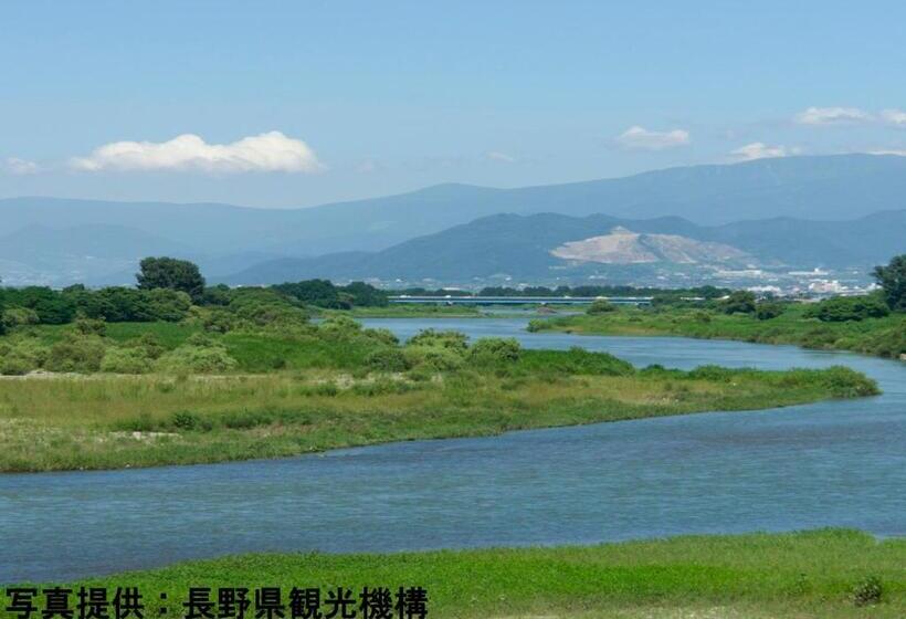 פנסיון Shioriya