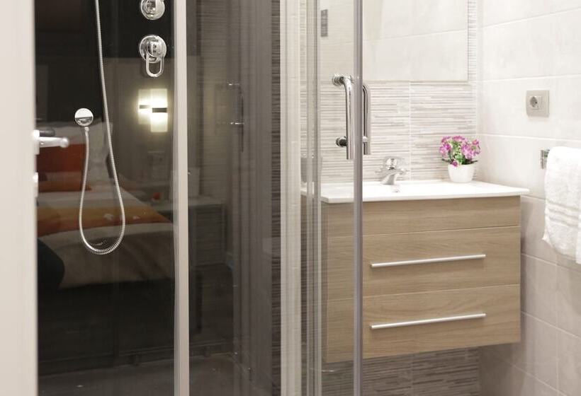 민박 Sunset Tropea