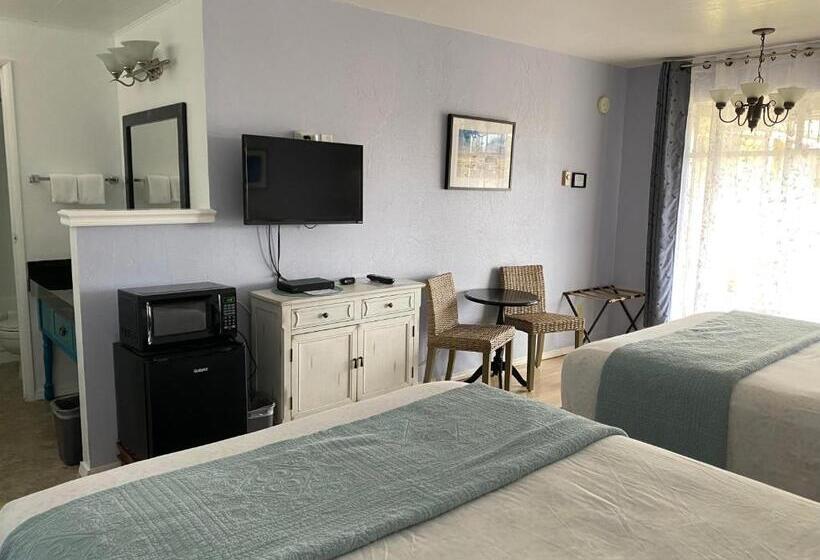 فندق على الطريق La Kris Inn