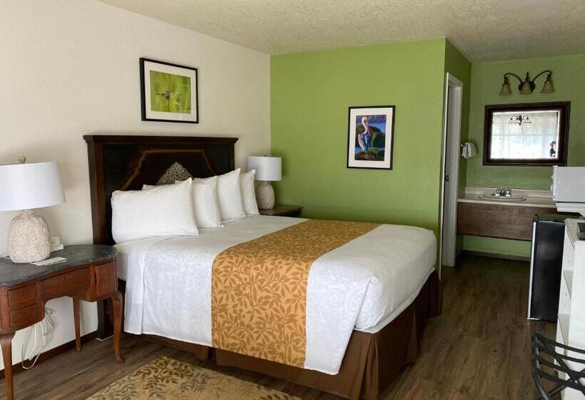 فندق على الطريق La Kris Inn