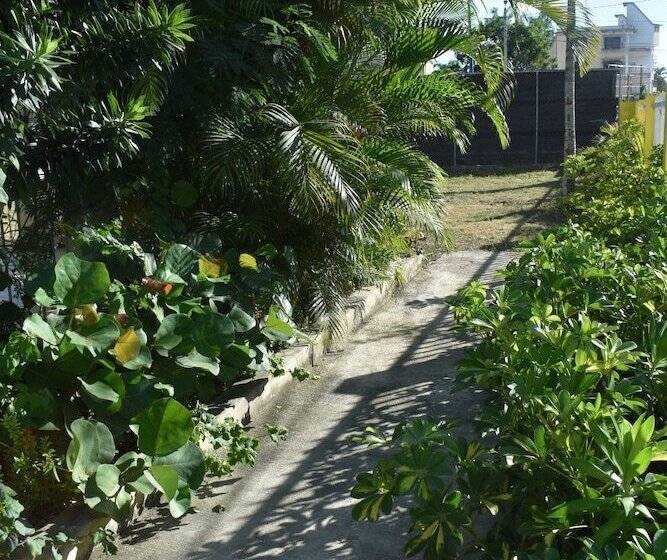 膳宿费 Boca Del Paraiso