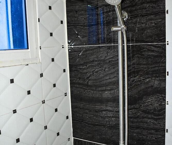 膳宿费 Boca Del Paraiso