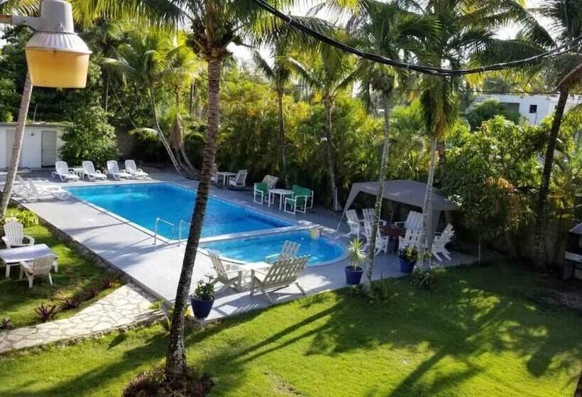 膳宿费 Boca Del Paraiso