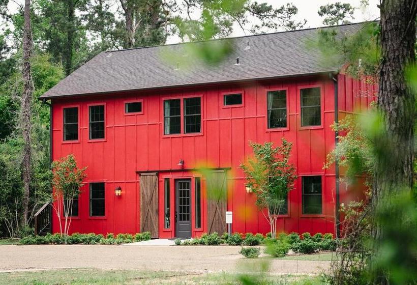 Общежитие The Historic Hill House And Farm