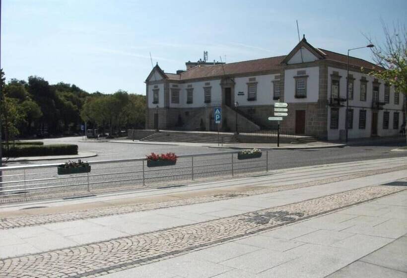 مبيت وإفطار Casa Dos Bordados