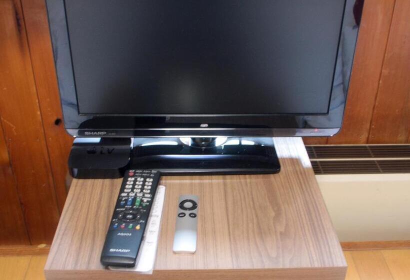 Bed and Breakfast Kizuna Lodge & Bbq Centre