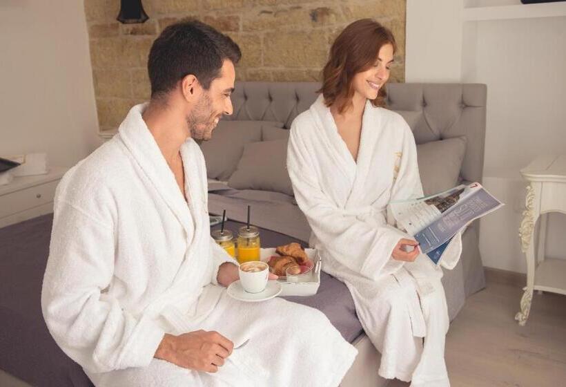 تختخواب و صبحانه Mare Versus Luxury Suites