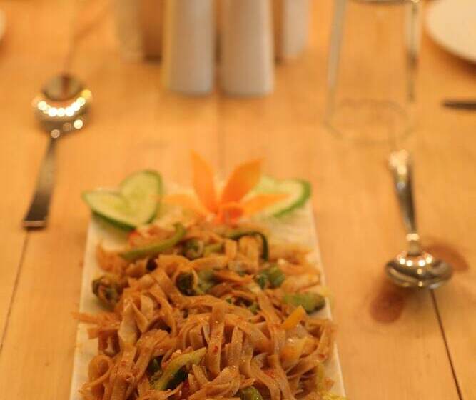 Отель Aditya Residency