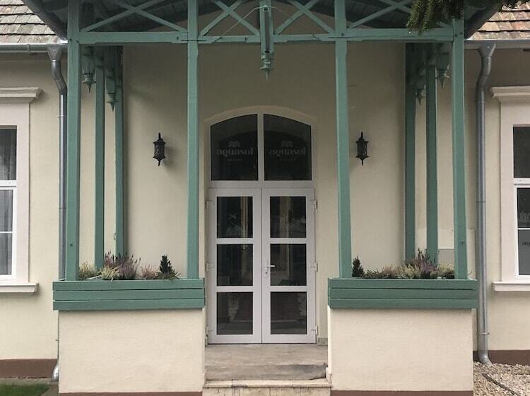 Отель Aquasol Resort