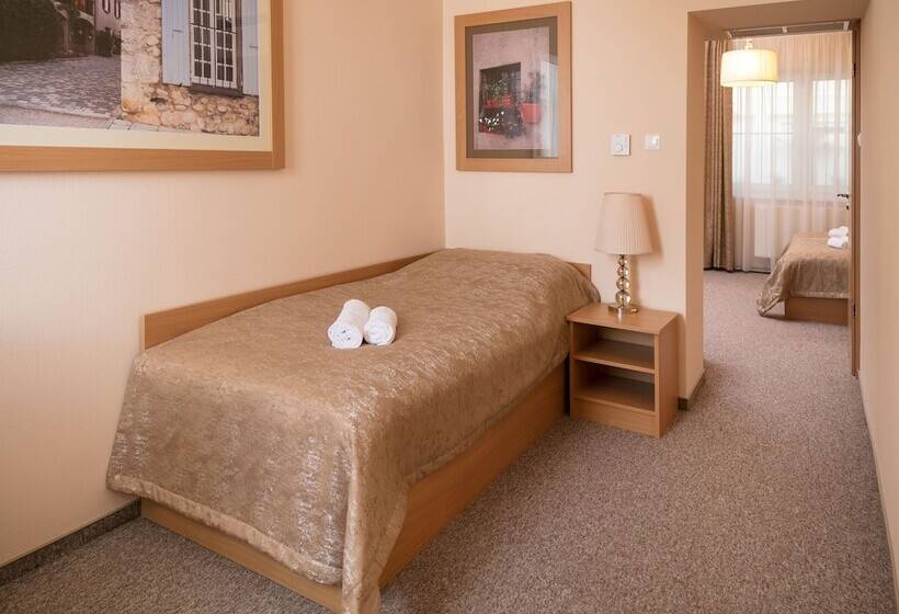 Отель Aquasol Resort