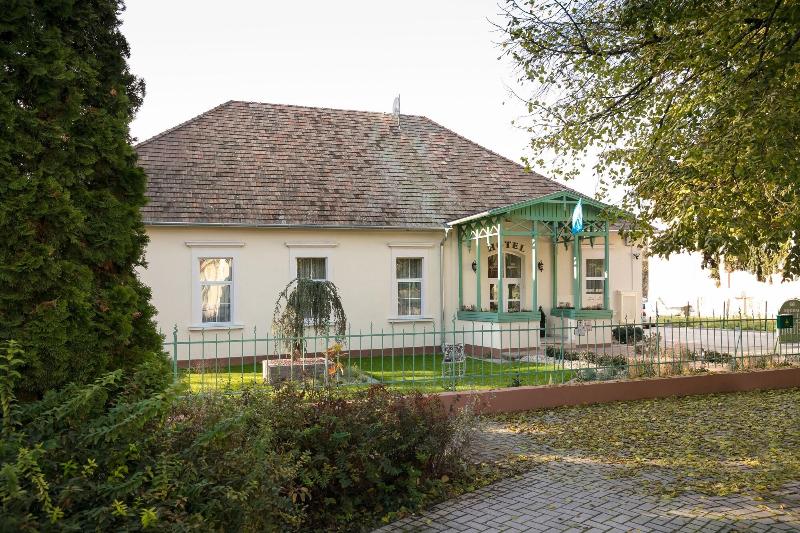 Отель Aquasol Resort