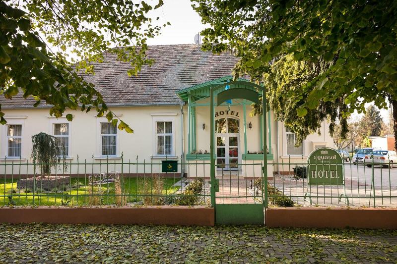 Отель Aquasol Resort