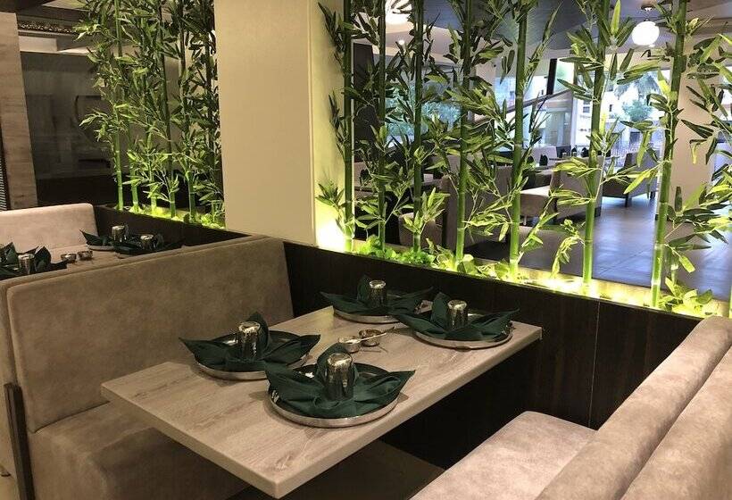 Kyriad Hotel Vijayapura