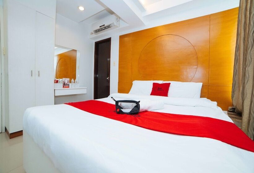 هتل Reddoorz Near Bambang Station