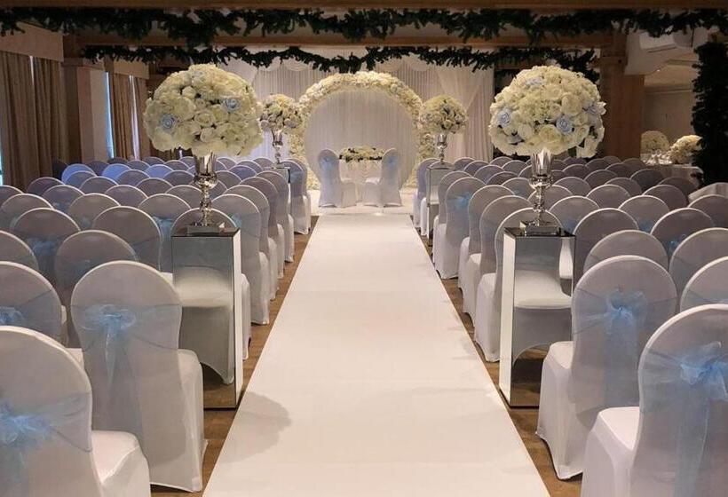 Отель Slepe Hall