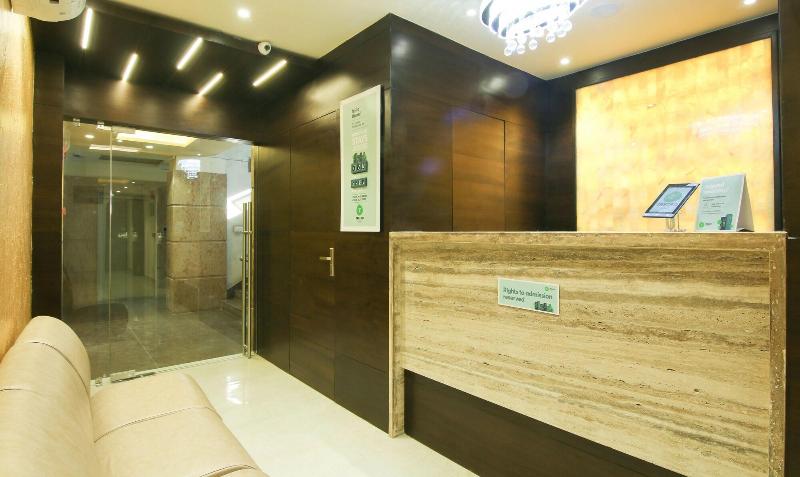 Отель Treebo Hoops   Airport