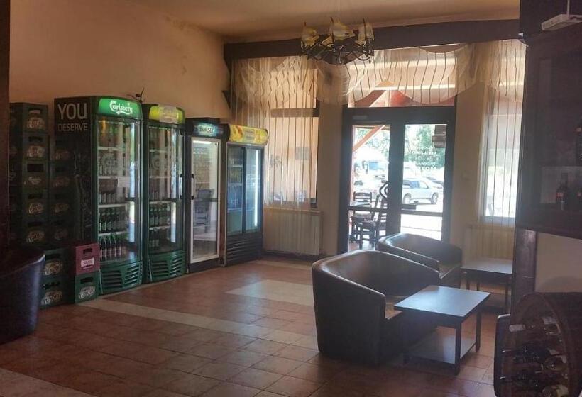 Motel Restaurant Lowe