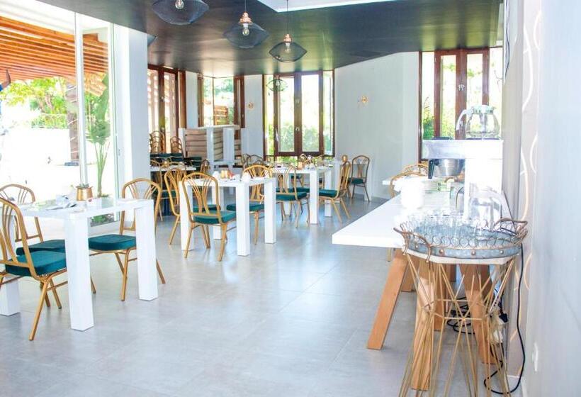 פנסיון Angel Boutique