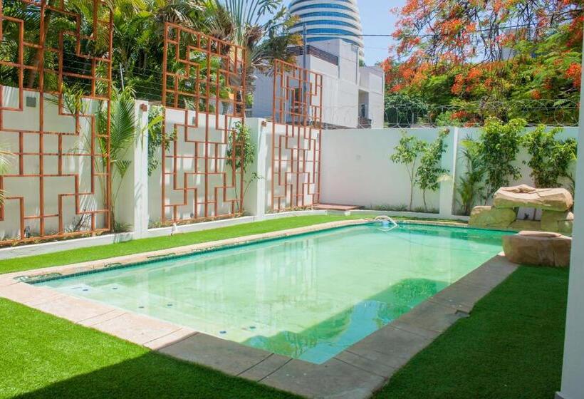 פנסיון Angel Boutique