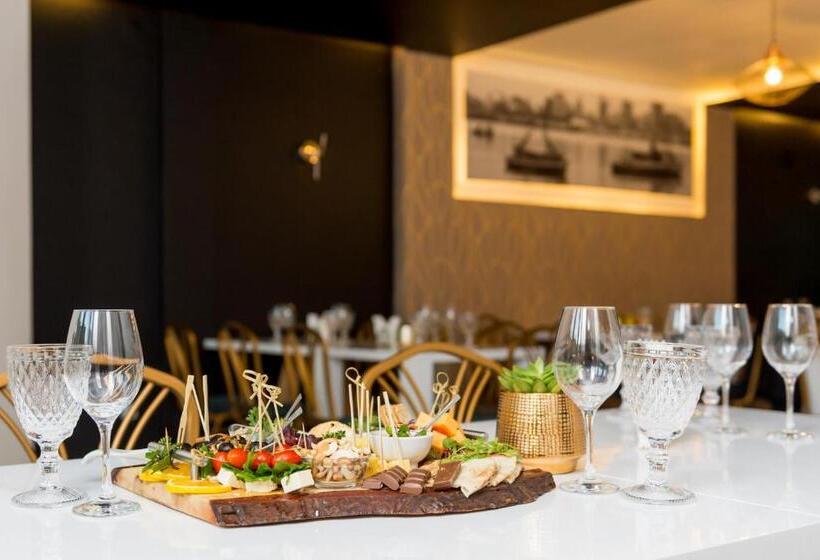 פנסיון Angel Boutique