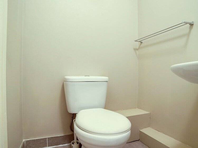 펜션 Tequila And Dunlin Rooms Southport Central