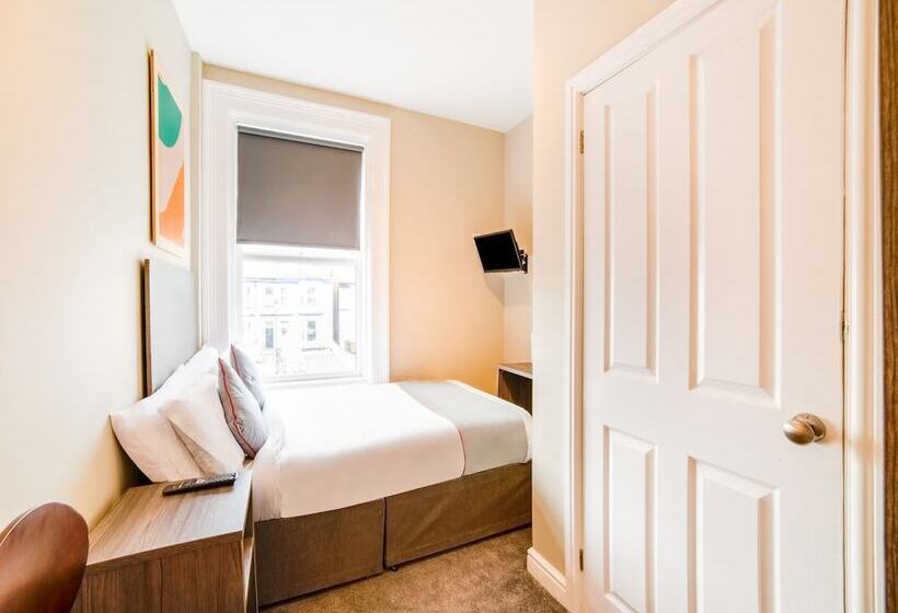 펜션 Tequila And Dunlin Rooms Southport Central