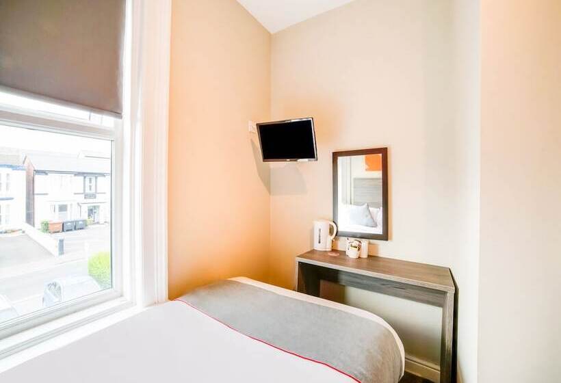 펜션 Tequila And Dunlin Rooms Southport Central