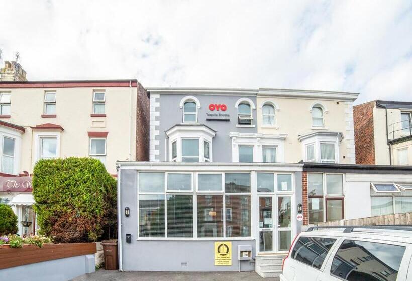 펜션 Tequila And Dunlin Rooms Southport Central